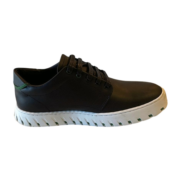 Iambic Model T Low-Top Sneakers - Black Leather - Women\'s Size 9.5
